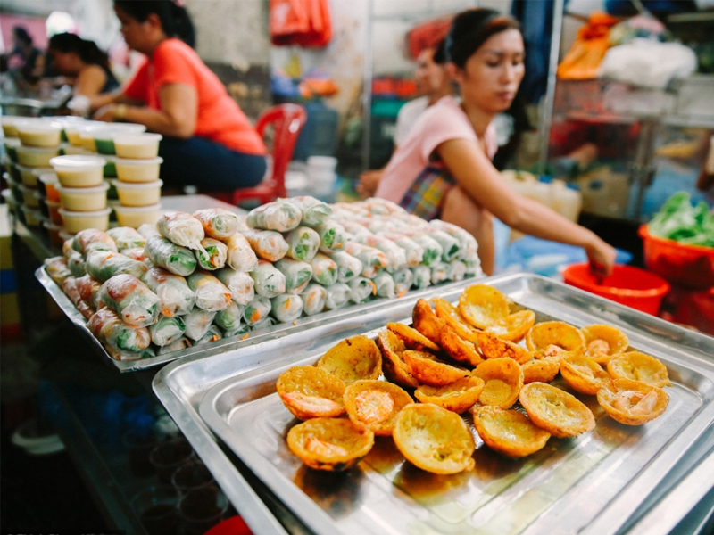 Top 5 con đường ăn uống vừa ngon vừa rẻ tại Sài Gòn 9 Hẻm ăn vặt 51 Cao Thắng.