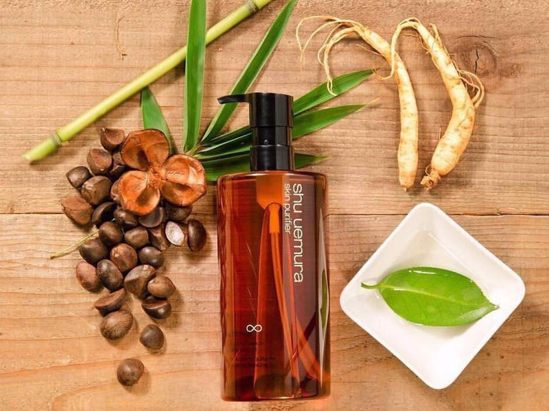 Top 6 Loại nước tẩy trang tốt đang được ưa chuộng nhất hiện nay 11 Top 6 Loại nước tẩy trang tốt đang được ưa chuộng nhất hiện nay 11
