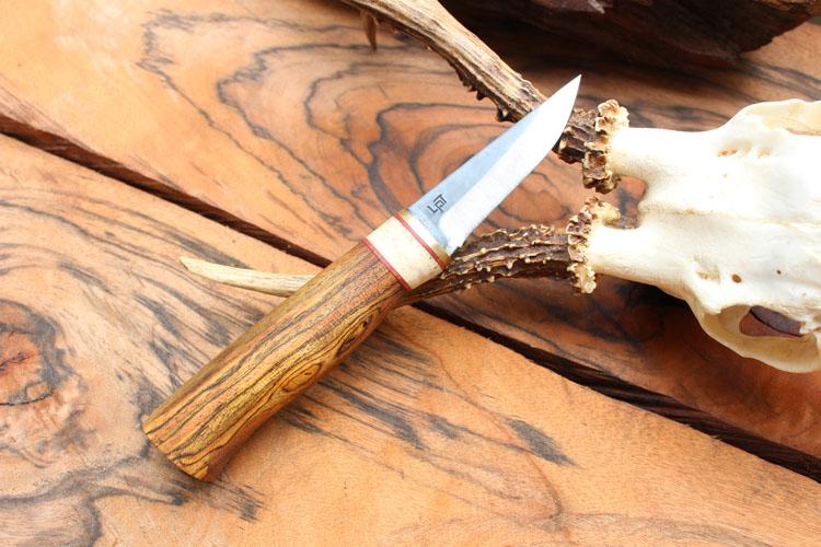 Tổng quan gỗ Bocote - Top 7 sản phẩm làm là từ gỗ Bocote 16 Cán dao làm bằng gỗ Bocote