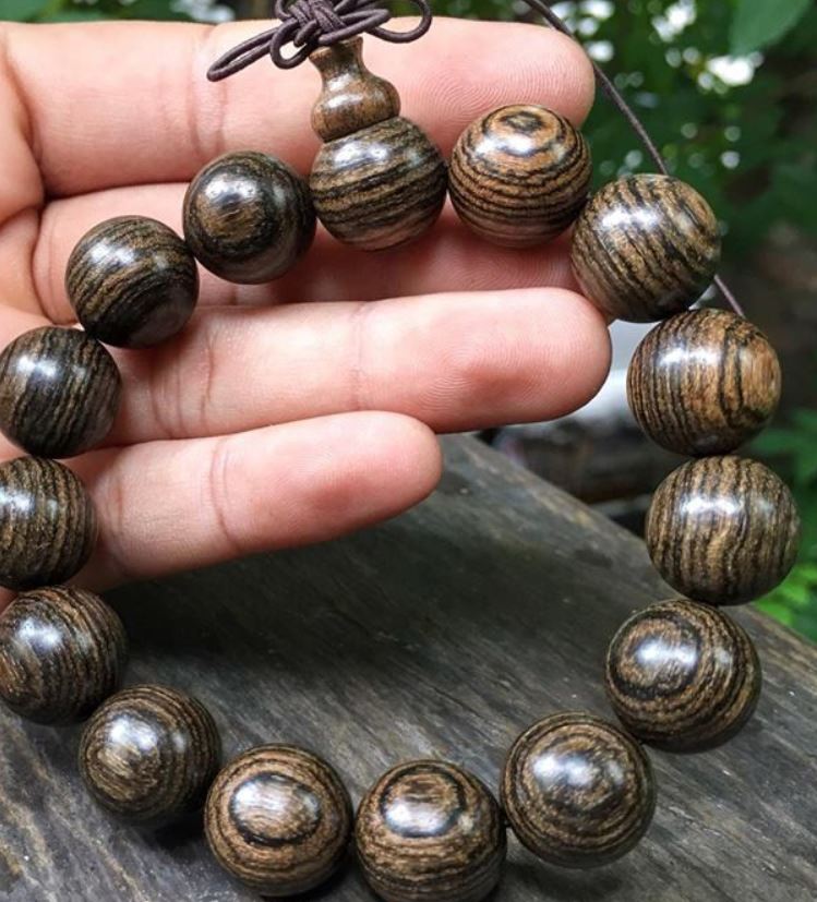 Tổng quan gỗ Bocote - Top 7 sản phẩm làm là từ gỗ Bocote 18 Vòng tay làm bằng gỗ Bocote
