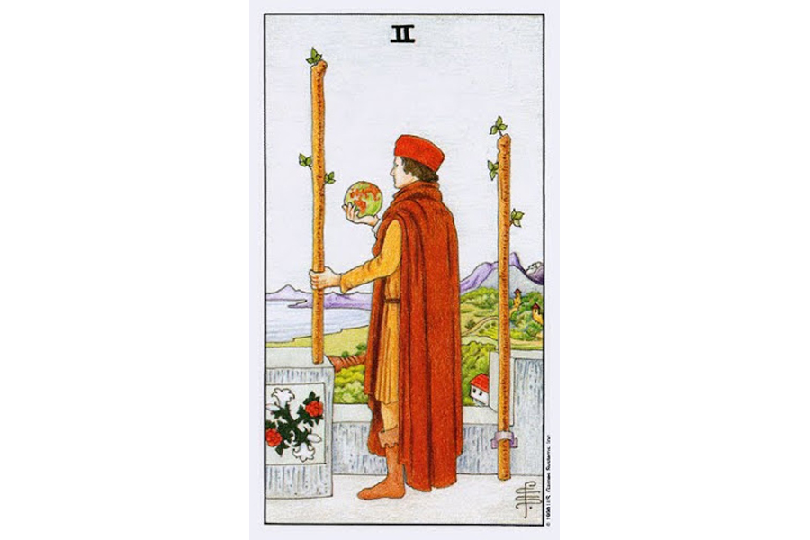 Ý nghĩa lá bài Two Of Wands trong Tarot theo chuẩn Rider Waite Smith 4 Lá bài Two Of Wands trong Tarot theo chuẩn Rider Waite Smith