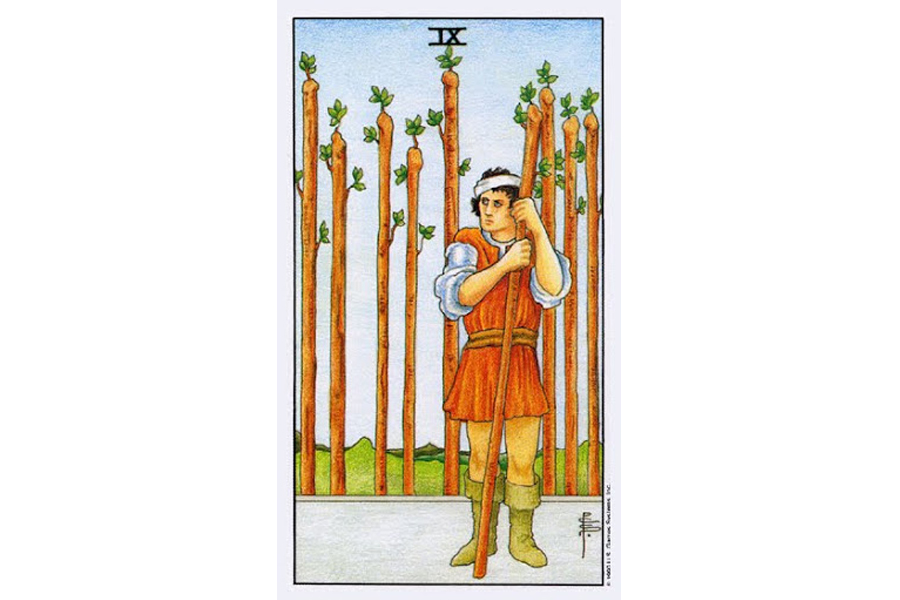 Ý nghĩa lá bài Nine Of Wands trong Tarot theo chuẩn Rider Waite Smith 4 Lá bài Nine Of Wands trong Tarot theo chuẩn Rider Waite Smith