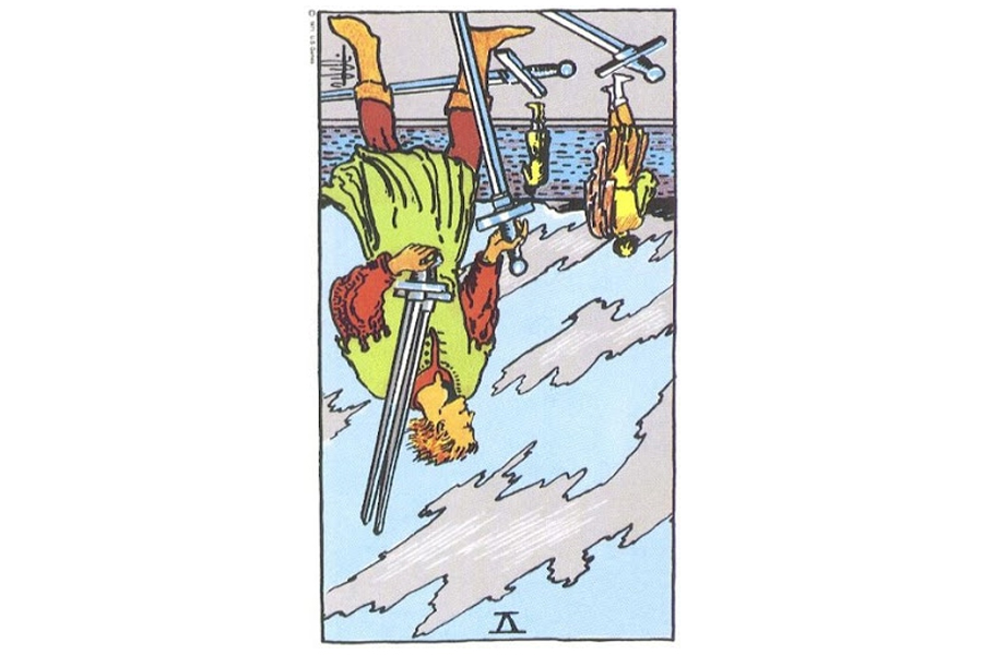 Ý nghĩa lá bài Five Of Swords trong Tarot theo chuẩn Rider Waite Smith 6 Ý nghĩa ngược của Five of Swords