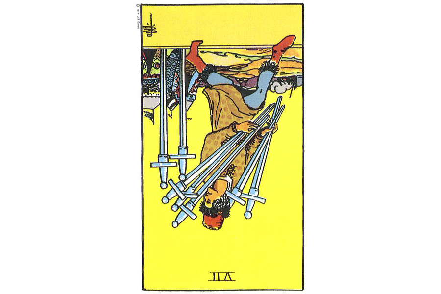 Ý nghĩa lá bài Seven Of Swords trong Tarot theo chuẩn Rider Waite Smith 6 Ý nghĩa ngược của Seven of Swords
