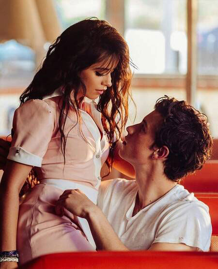 Senorita là gì? Tại sao lại hot nhất trên mạng hiện nay? 13 Hình trong bài hát Senorita