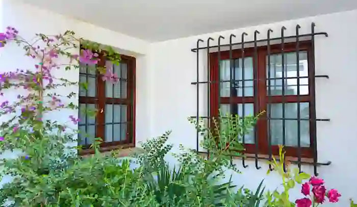 TOP 40+ mẫu cửa sổ đẹp và chất lượng nhất hiện nay ai cũng muốn sở hữu 31 Mẫu cửa sổ gỗ chấn song ngang bản to