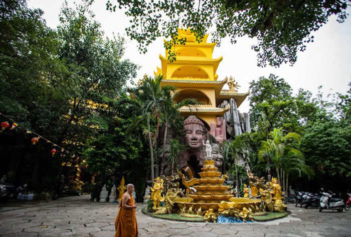 TOP 10 Ngôi chùa linh thiêng và Đẹp nhất Sài Gòn 18 Chùa Kỳ Quang 2 ( Ngôi Chùa Không Nóc )