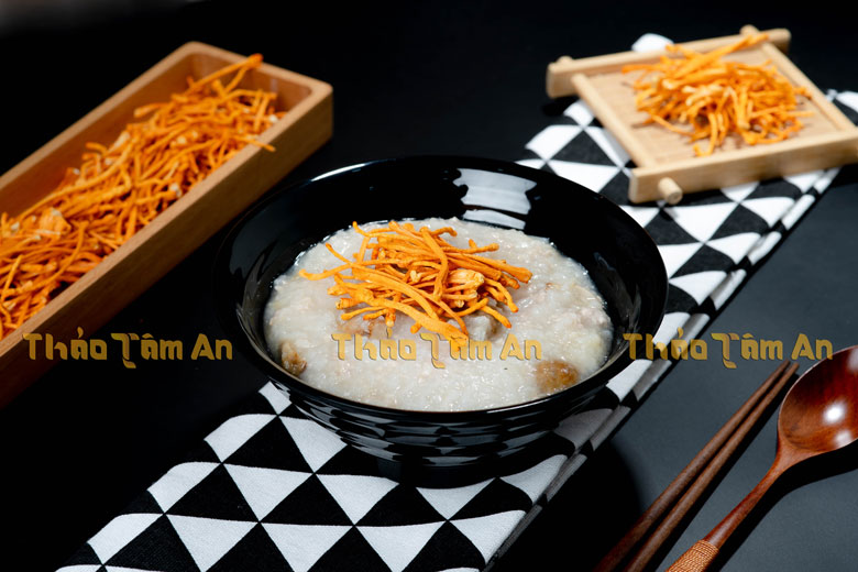 Tổng hợp Hình Ảnh Đông Trùng Hạ Thảo Tươi, Khô, Rượu, Con 27 Hình ảnh cháo Đông trùng hạ thảo