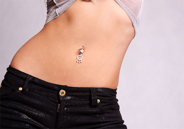 Kinh nghiệm Vệ Sinh và Chăm Sóc hậu Xỏ Khuyên Rốn 7 Chỉ nên lựa chọn những địa chỉ uy tín để xỏ khuyên rốn