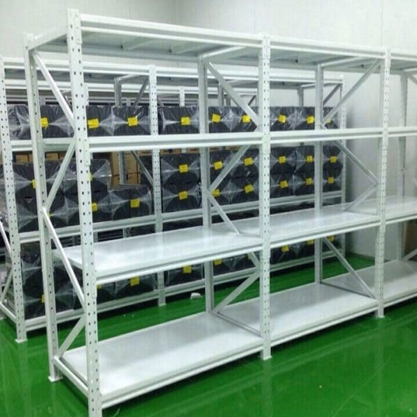 Bí quyết chọn mẫu kệ sắt nhà kho phù hợp với nhu cầu của bạn 7 Kệ sắt chứa hàng nhà kho trung tải