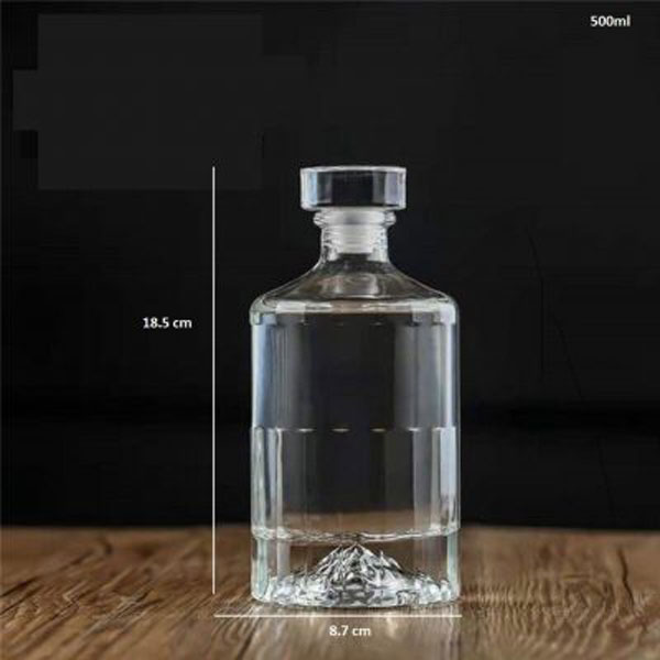 Top 20+ Mẫu chai thủy tinh đựng rượu đẹp và được sử dụng nhiều nhất hiện nay 24 Chai thủy tinh đựng rượu 500ml.