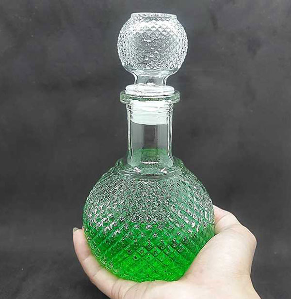 Top 20+ Mẫu chai thủy tinh đựng rượu đẹp và được sử dụng nhiều nhất hiện nay 41 Chai thủy tinh đựng rượu đẹp và cao cấp.