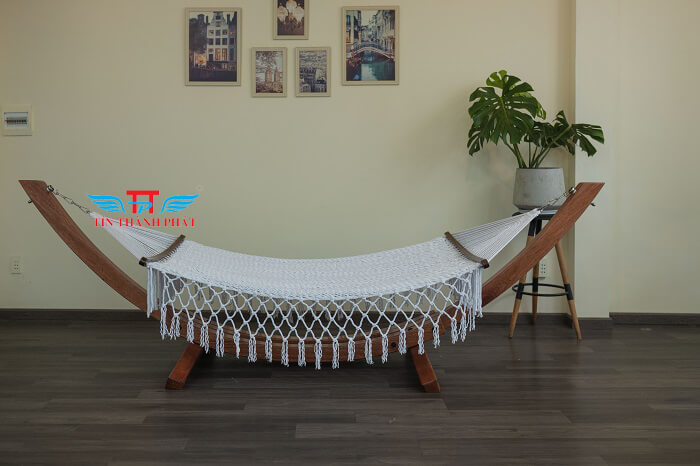 Võng gỗ Tín Thành Phát - Giúp căn nhà bạn trở nên tiện nghi và sang trọng hơn 4 Võng gỗ đẹp