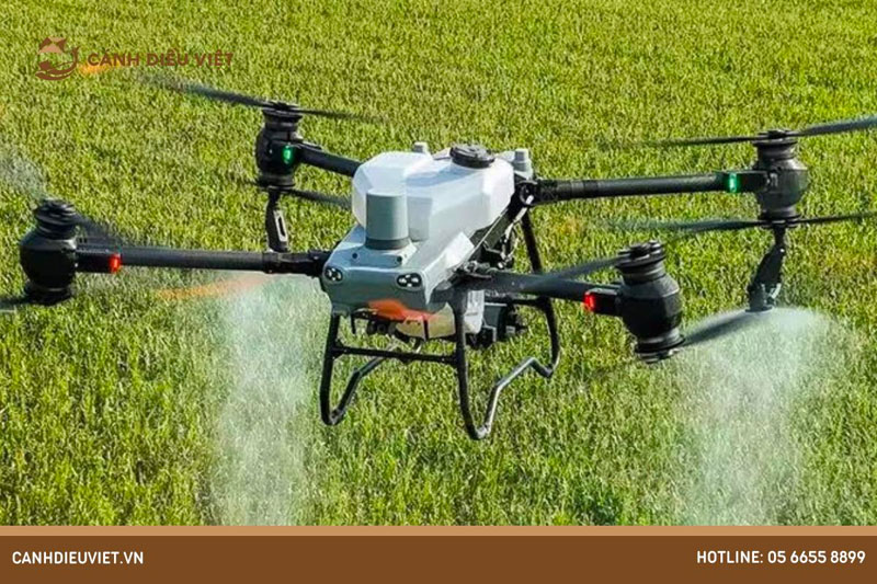 Review dòng máy bay sạ lúa rải phân DJI Agras T50 4 Review dòng máy bay sạ lúa rải phân DJI Agras T50