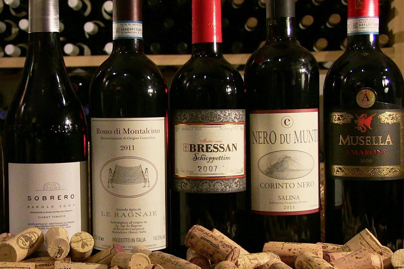 Top 10 địa chỉ bán rượu vang chính hãng uy tín Hà Nội 21 Amec Wine phân phối các dòng vang ngoại nhập chính hãng