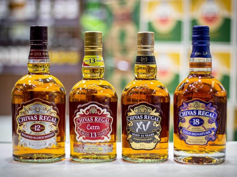 Top 5 địa chỉ bán rượu ngoại chính hãng giá tốt ở Hà Nội 11 Rượu ngoại Chivas thường có giá từ vài triệu đến vài chục triệu