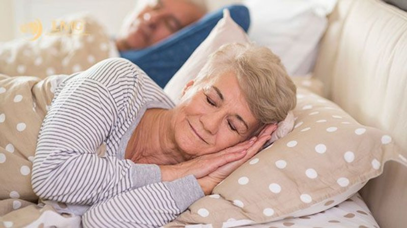 Vì sao người lớn tuổi khó ngủ? Nguyên nhân, hướng khắc phục 6 Vì sao người lớn tuổi khó ngủ? Nguyên nhân, hướng khắc phục 6