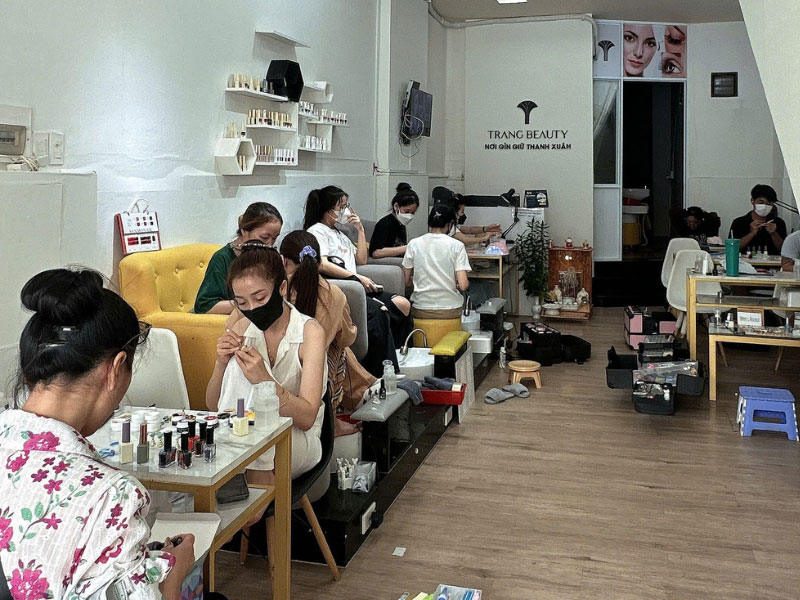 Học Nail Ở Đâu Tốt Tại TP.HCM? Top 10 Trung Tâm Đào Tạo Nail Uy Tín Nhất 5 Đào tạo nail chuyên nghiệp tại Trang Beauty Salon